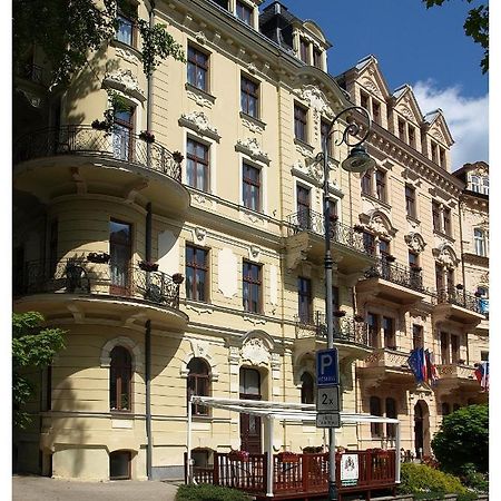 Spa Hotel Cajkovskij Κάρλοβι Βάρι Εξωτερικό φωτογραφία