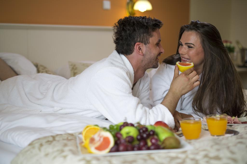 Spa Hotel Cajkovskij Κάρλοβι Βάρι Εξωτερικό φωτογραφία