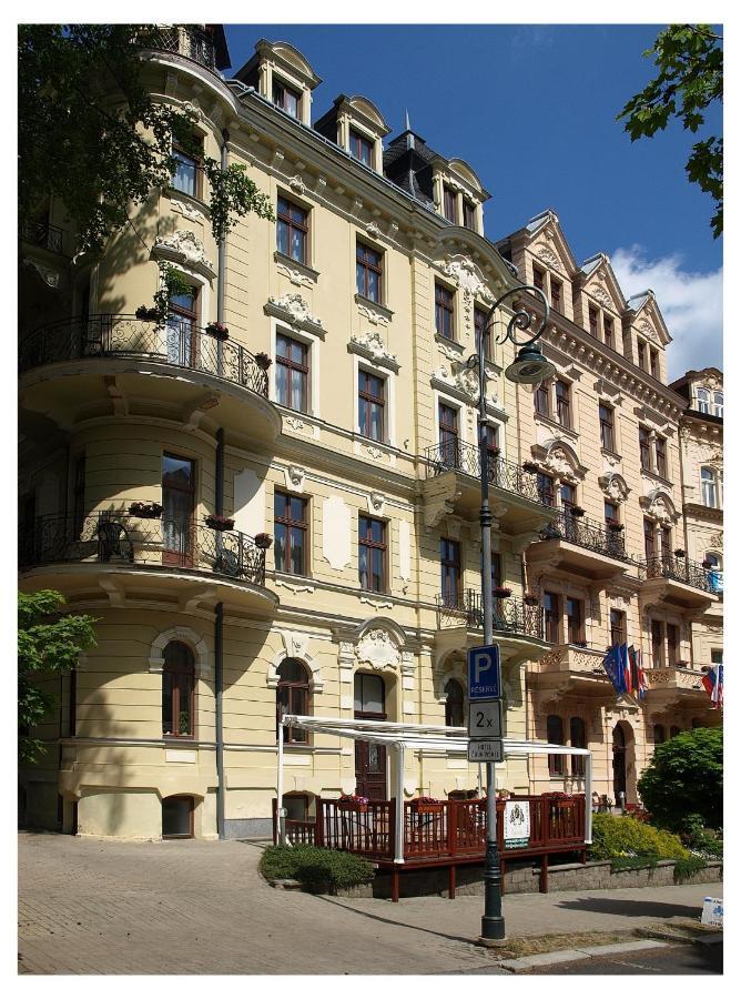 Spa Hotel Cajkovskij Κάρλοβι Βάρι Εξωτερικό φωτογραφία